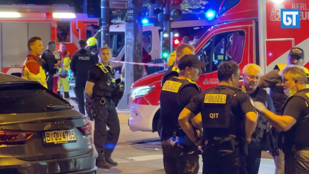 Tragödie in Berlin: Auto fährt beim Christopher Street Day in eine Menschenmenge