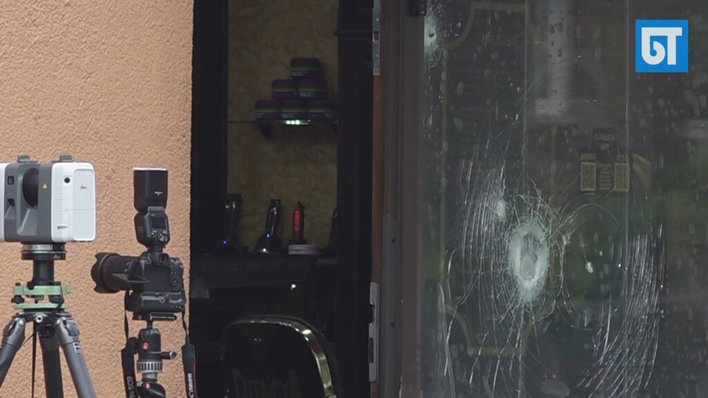 Schüsse mitten in der Nacht: Salon von Rapper Samra in Berlin angegriffen
